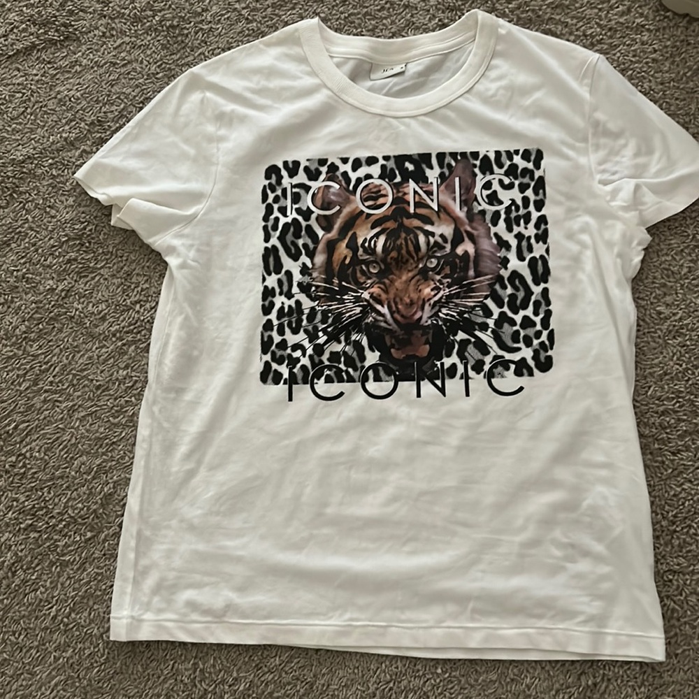 Cute Graphics Tee